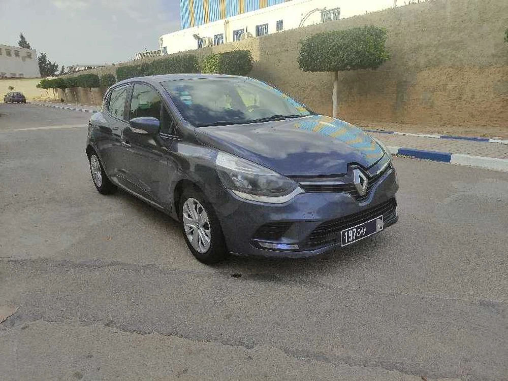 2017  Renault  Clio