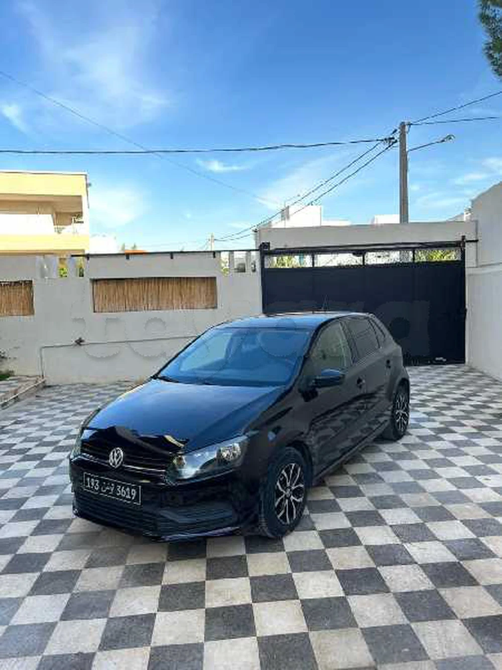 2017  Volkswagen  Polo