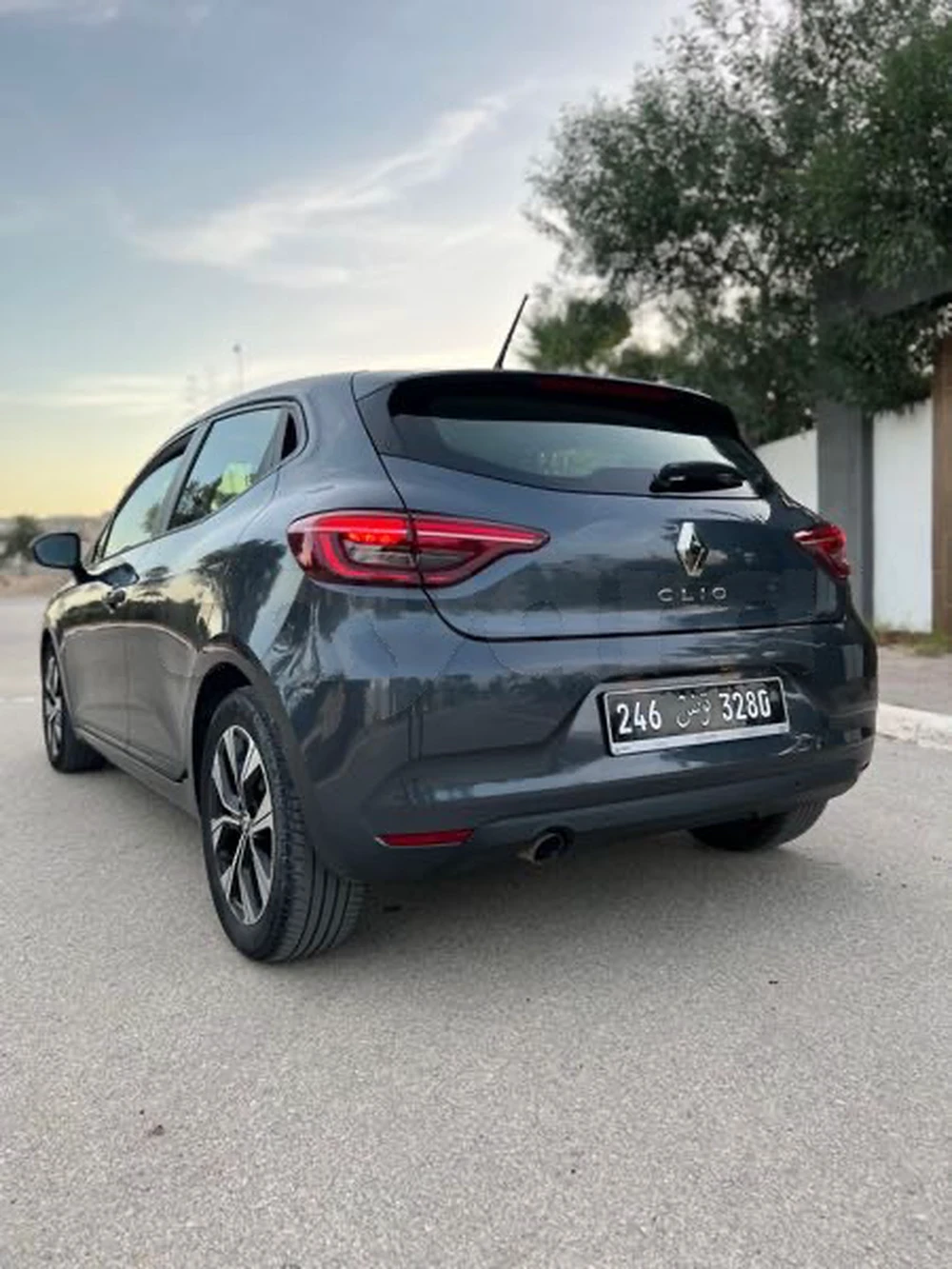 2021  Renault  Clio
