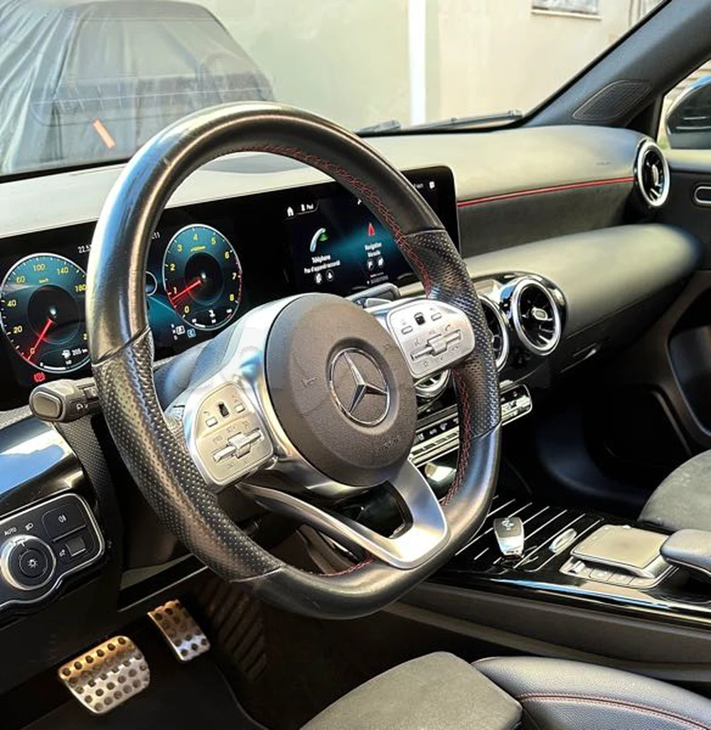 2020  Mercedes-Benz  Classe A