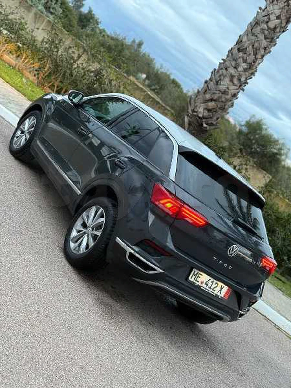 2019  Volkswagen  T-ROC