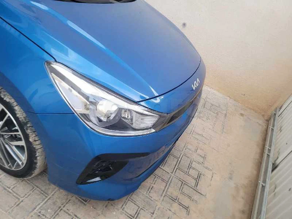 2022  Kia  Rio
