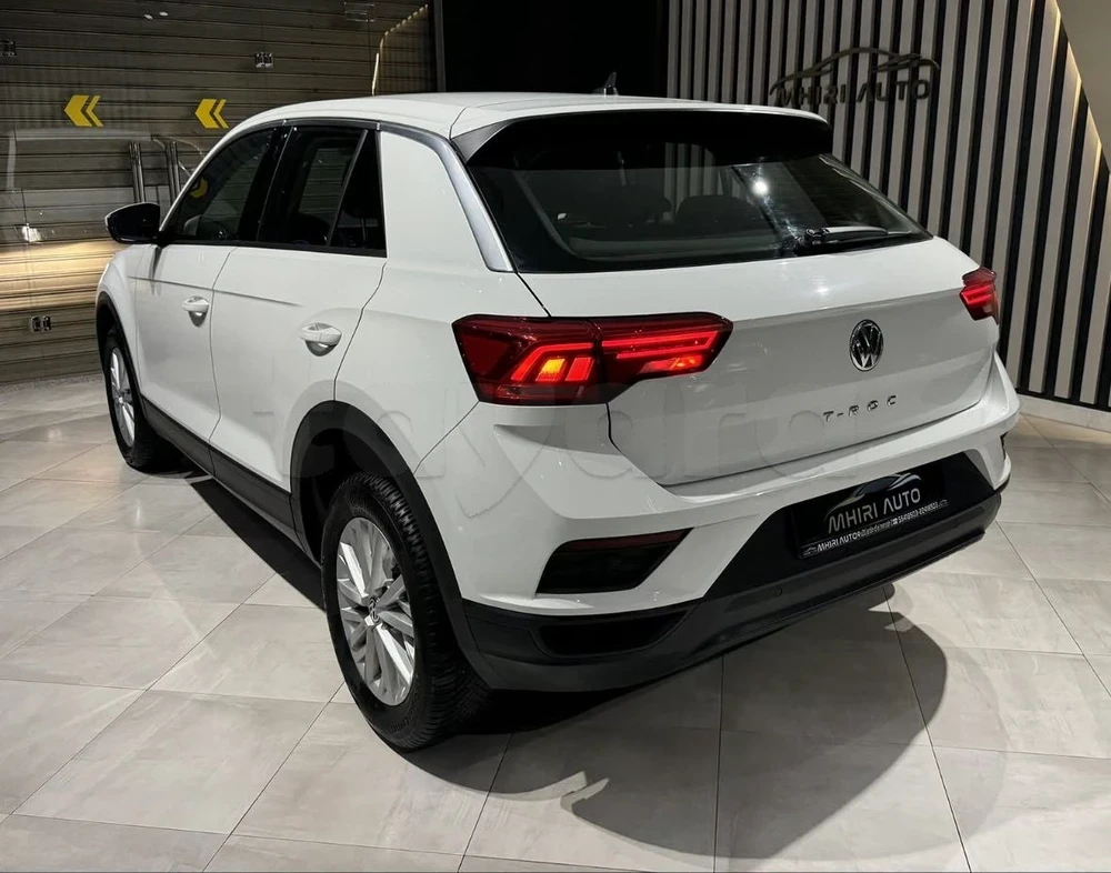 2020  Volkswagen  Touareg