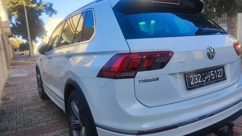 2019  Volkswagen  Tiguan