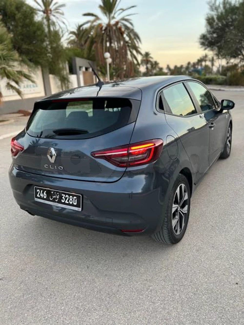 2021  Renault  Clio
