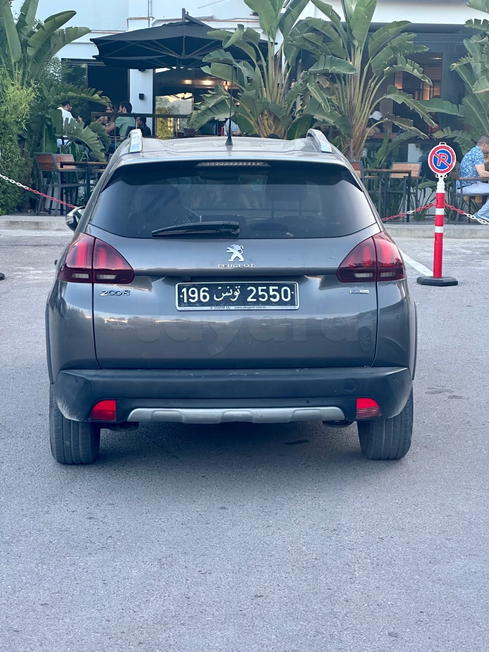 2017  Peugeot  2008