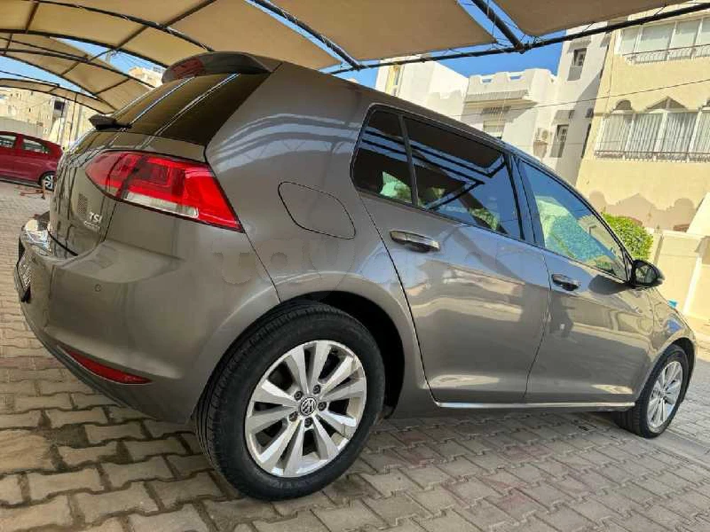 2014  Volkswagen  Golf 8