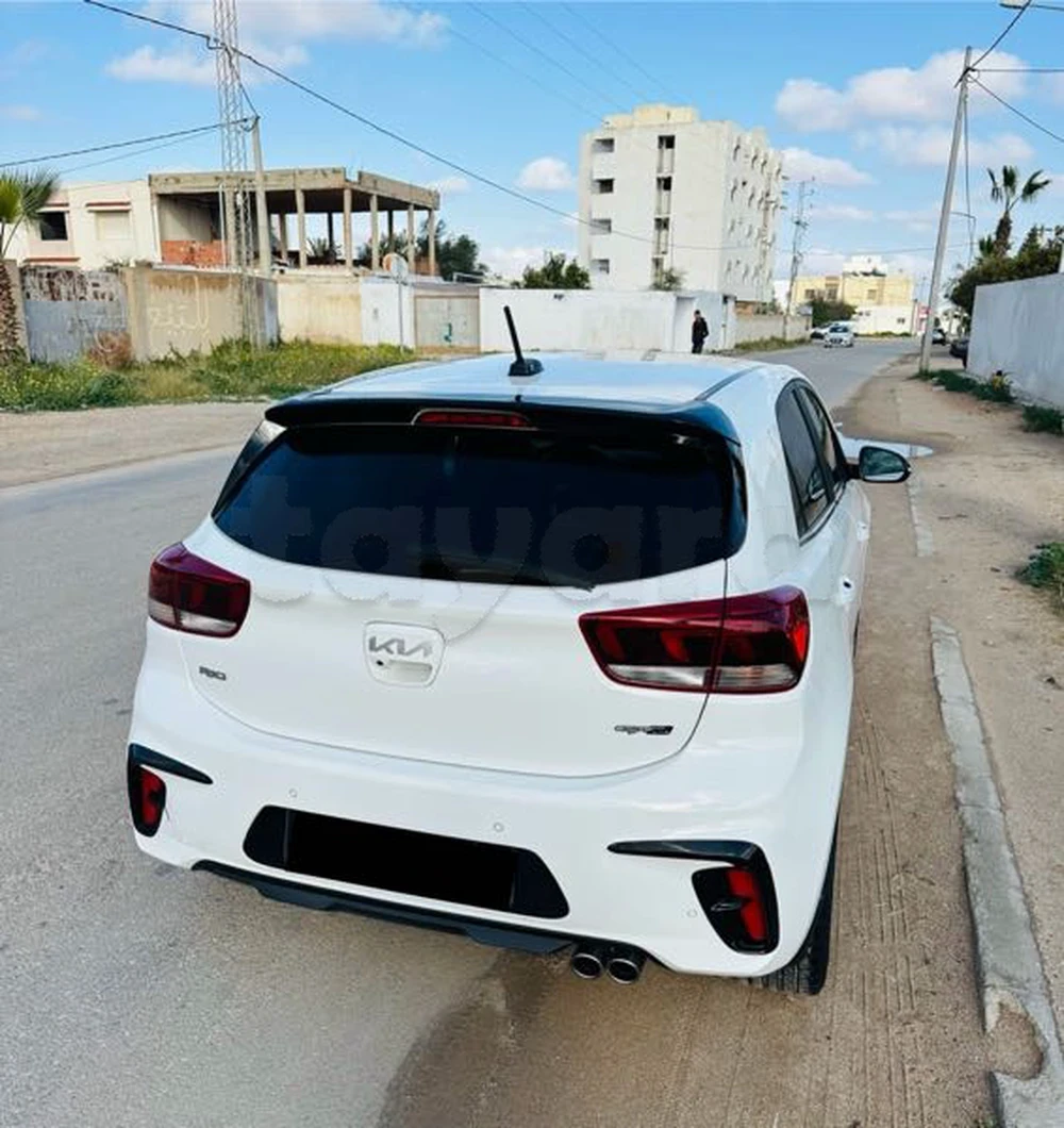 2022  Kia  Rio