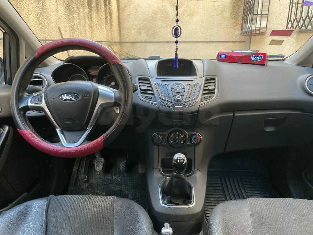 2015  Ford  Fiesta
