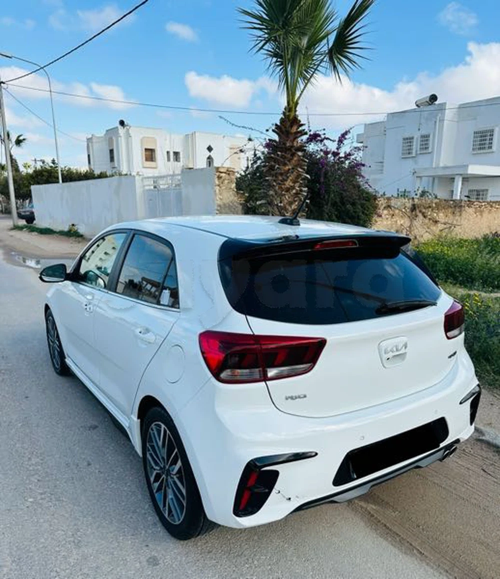 2022  Kia  Rio