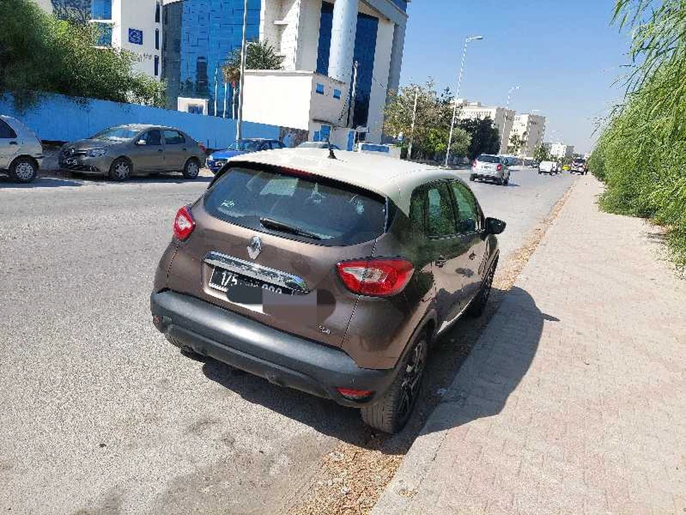 2017  Renault  Capture