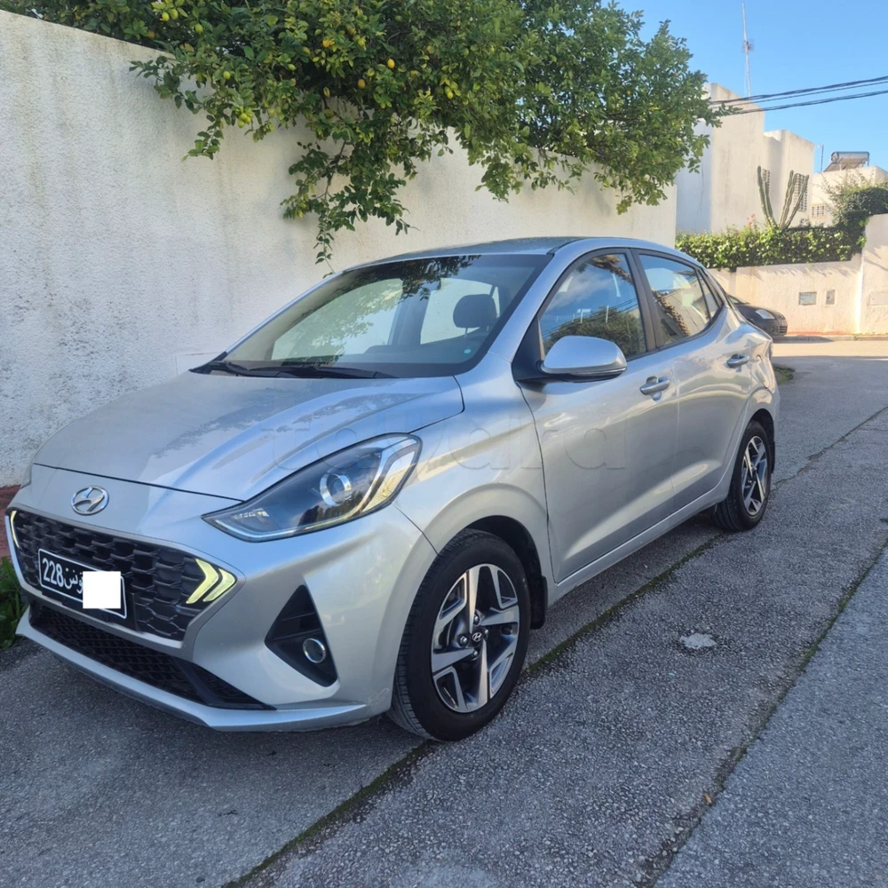 2022  Hyundai  Grand i10
