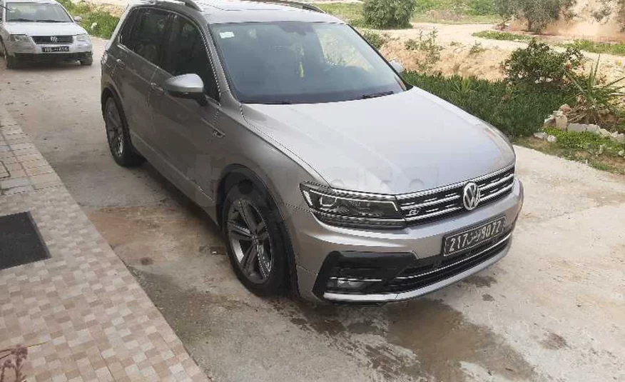 2020  Volkswagen  Tiguan