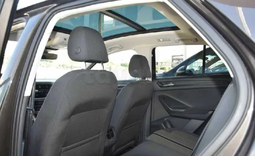 2019  Volkswagen  T-ROC