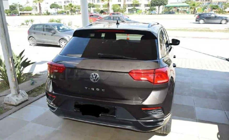 2019  Volkswagen  T-ROC