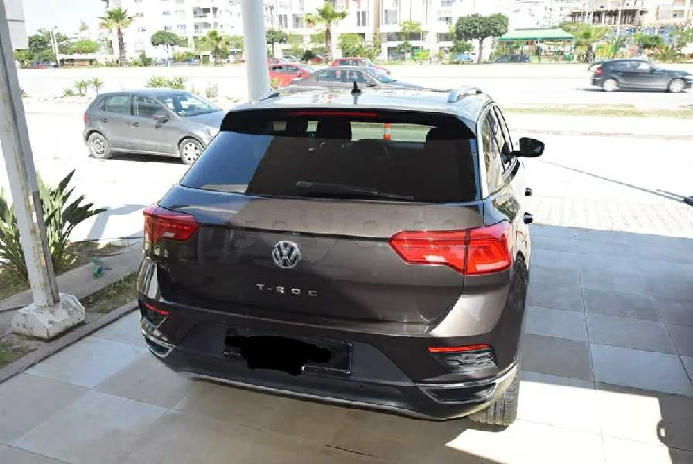 2019  Volkswagen  T-ROC