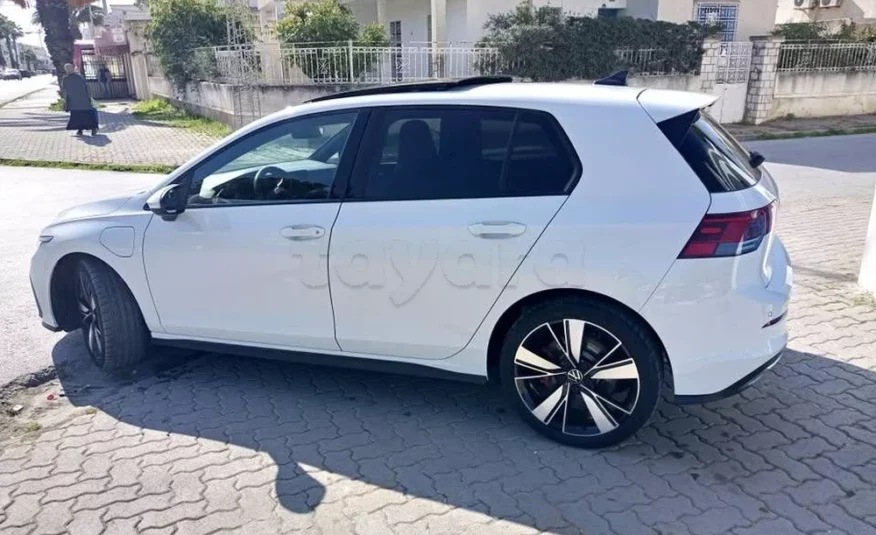 2021  Volkswagen  Golf 8