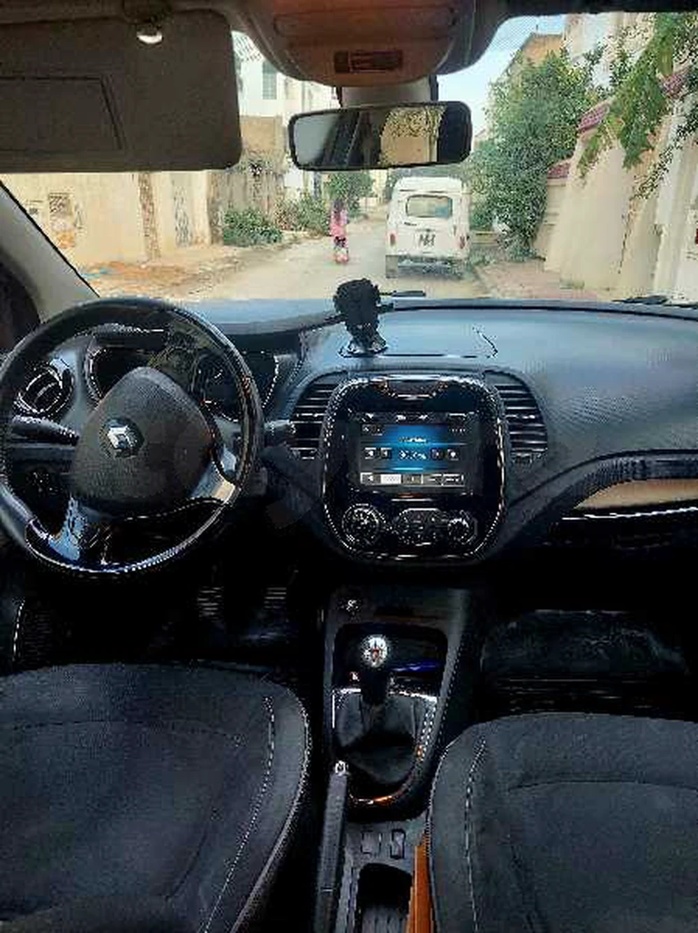 2017  Renault  Capture