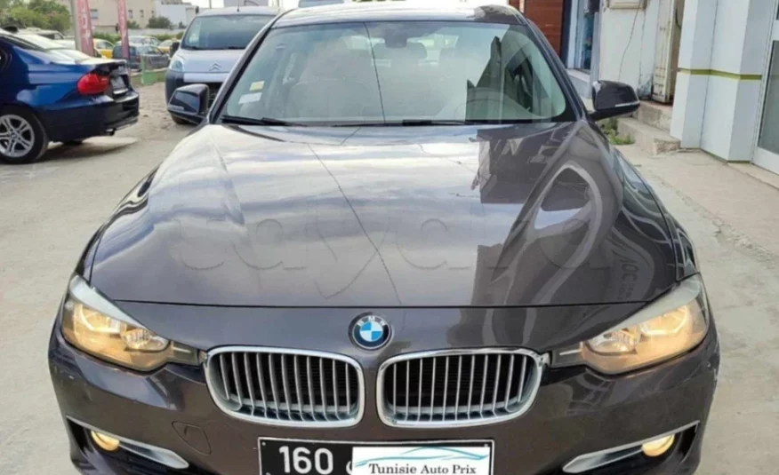 2012  BMW  Serie 3