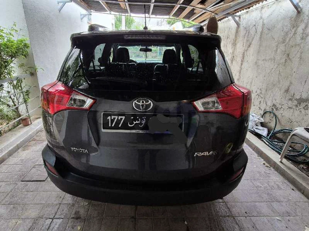 2015  Toyota  RAV 4