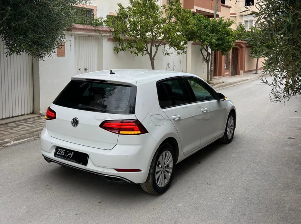 2018  Volkswagen  Golf