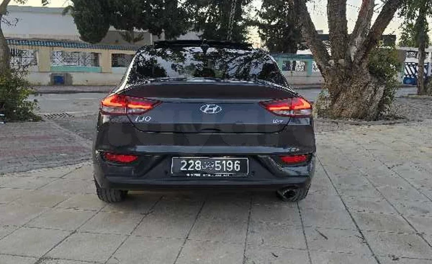2022  Hyundai  I 30