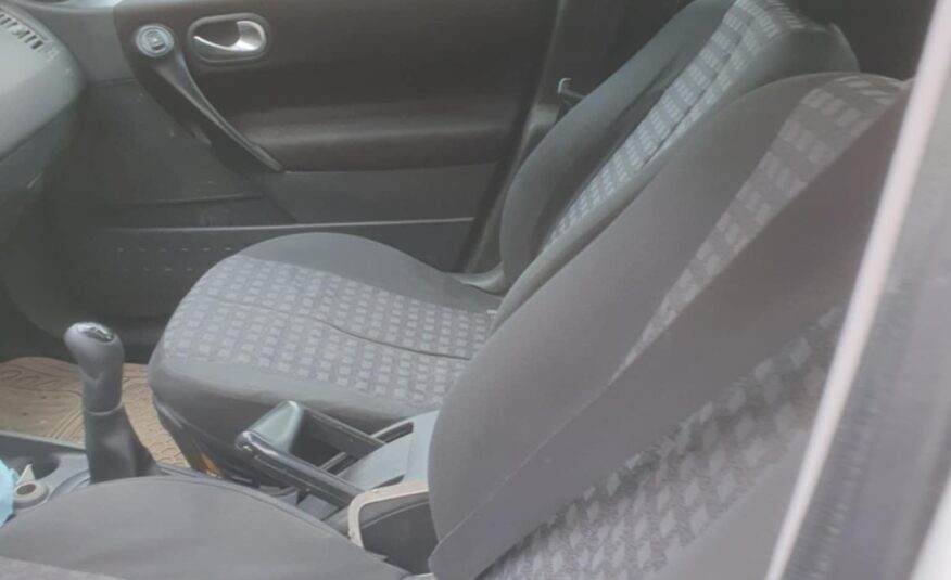 2006 Renault Megane
