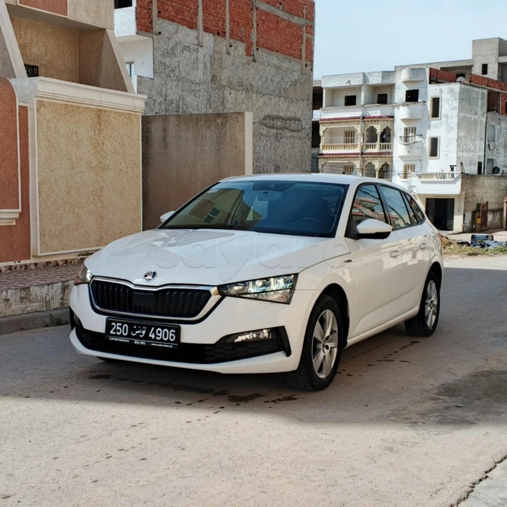 20222 Volkswagen Golf