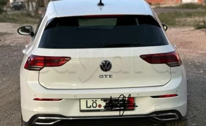 2021  Volkswagen  Golf
