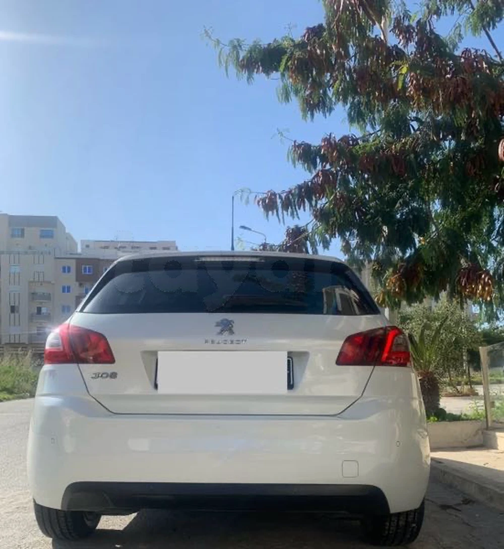 2021  Peugeot  308