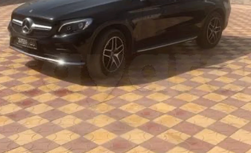 2019  Mercedes-Benz  Classe GLC