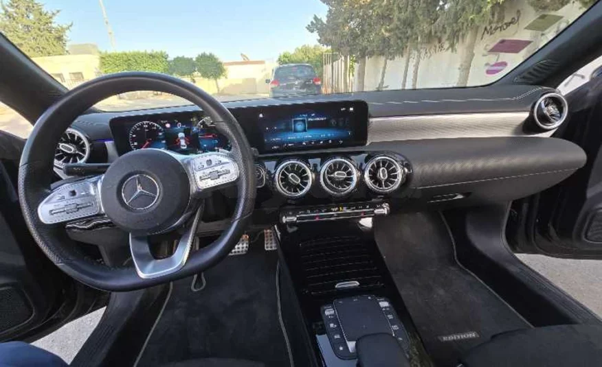 2020  Mercedes-Benz  Classe CLA