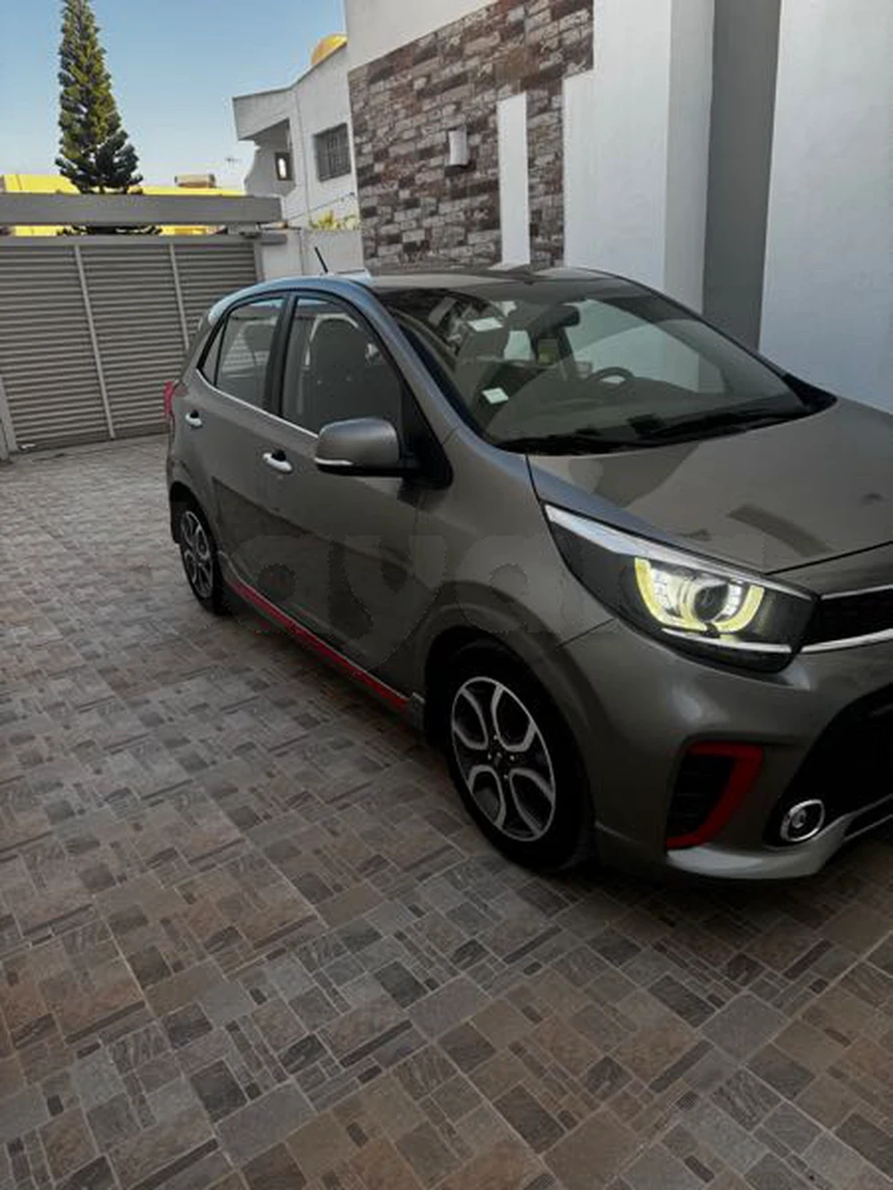2020  Kia  Picanto