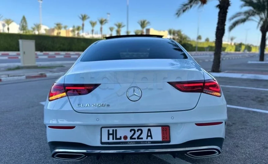 082021  Mercedes-Benz  Classe CLA
