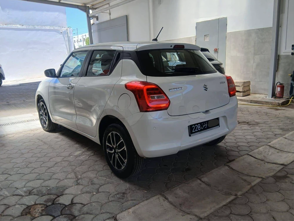 2022  Suzuki  Swift
