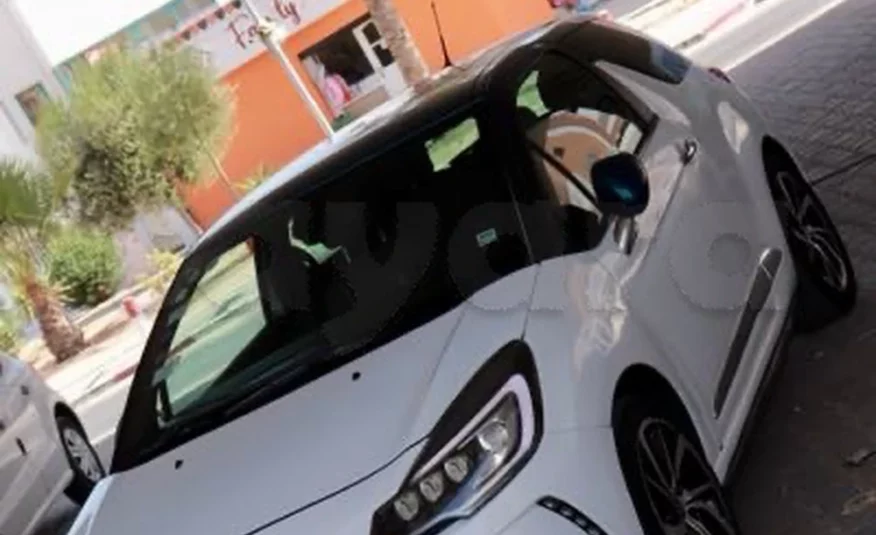2015  Citroen  DS3