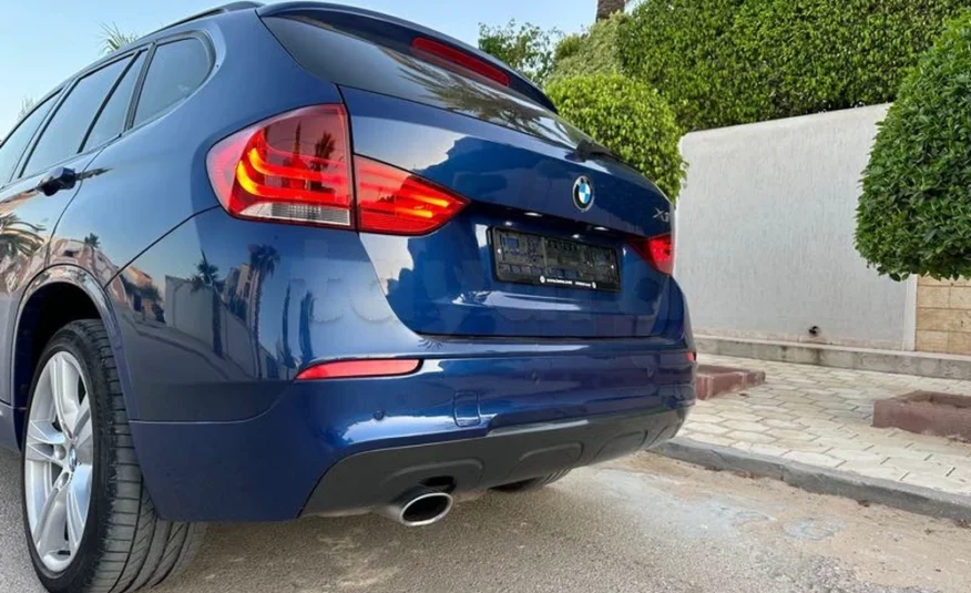 2015  BMW  X1