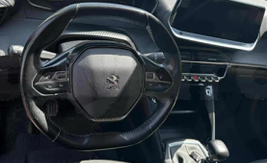 2020  Peugeot  2008