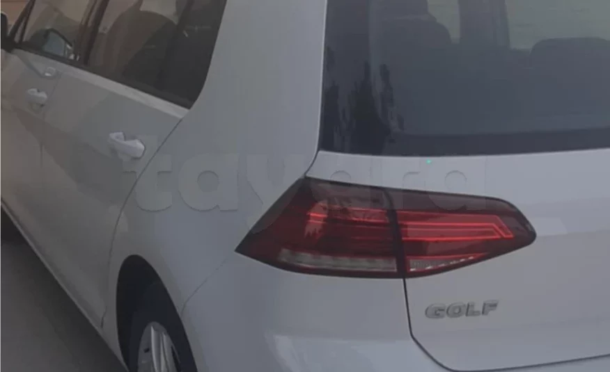 2019  Volkswagen  Golf 8