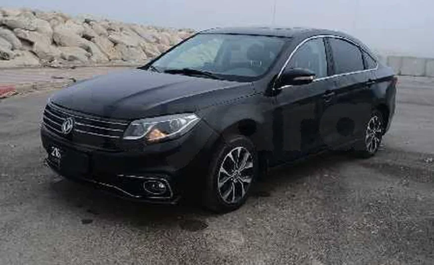 2020  Dongfeng  s50