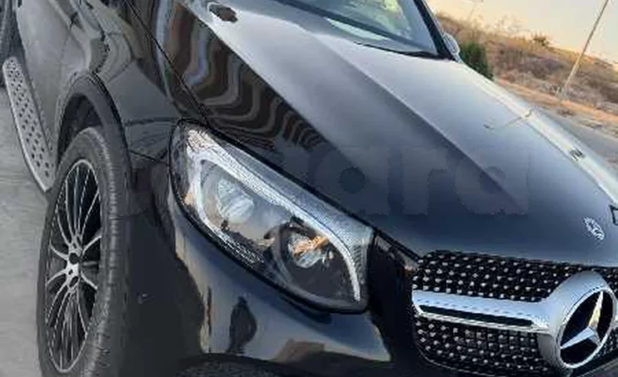 2017  Mercedes-Benz  Classe GLC