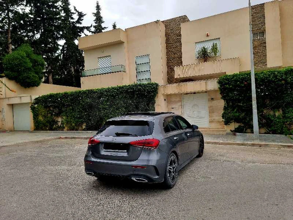 2020  Mercedes-Benz  Classe A