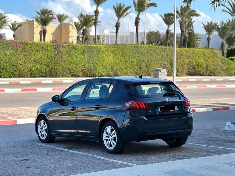 2020  Peugeot  308