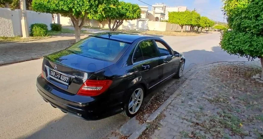 2011  Mercedes-Benz  Classe C