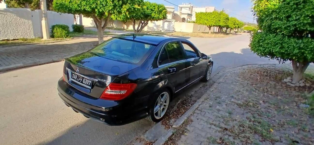 2011  Mercedes-Benz  Classe C