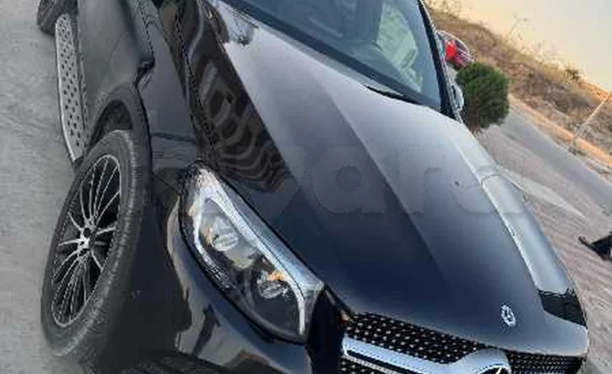 2017  Mercedes-Benz  Classe GLC