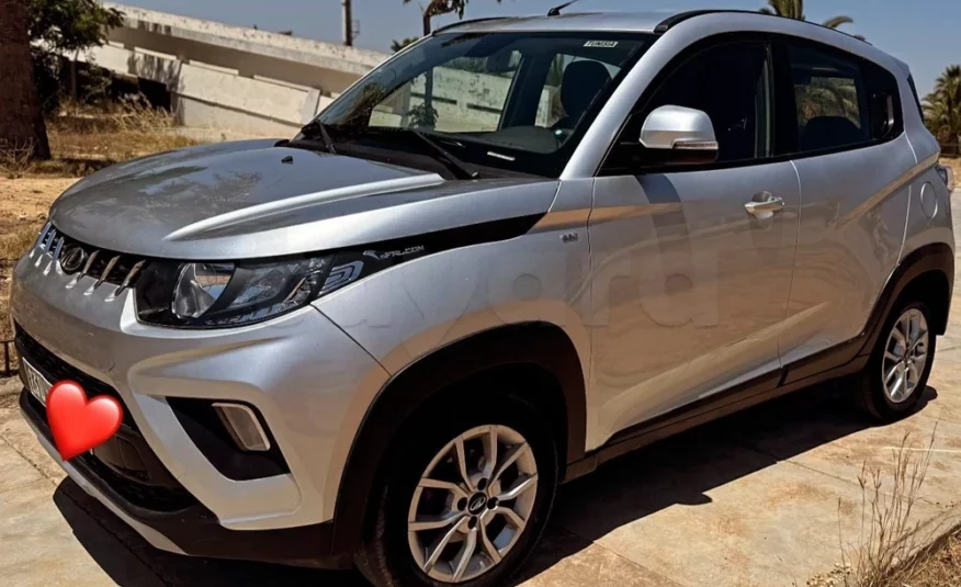 2023  Mahindra  Hover