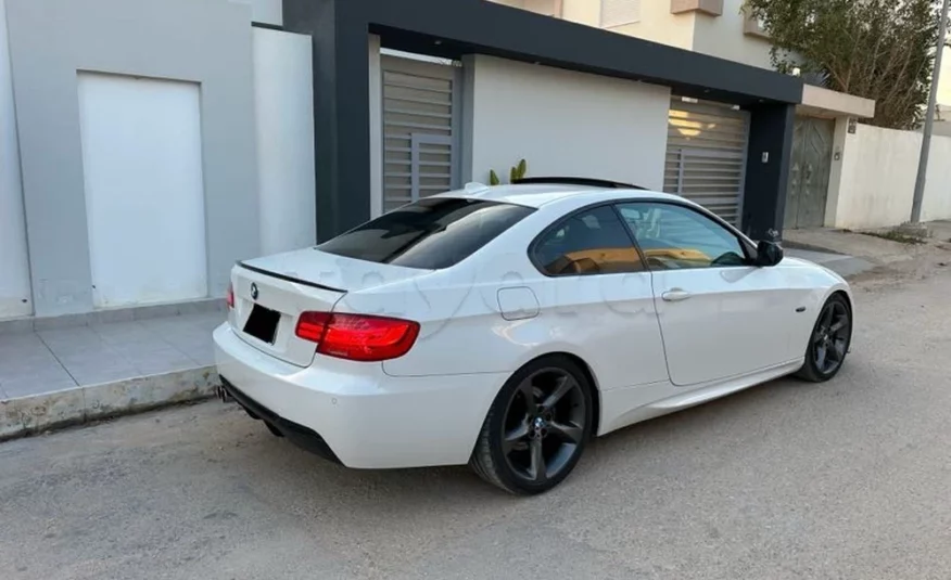 2012  BMW  Serie 3 GT