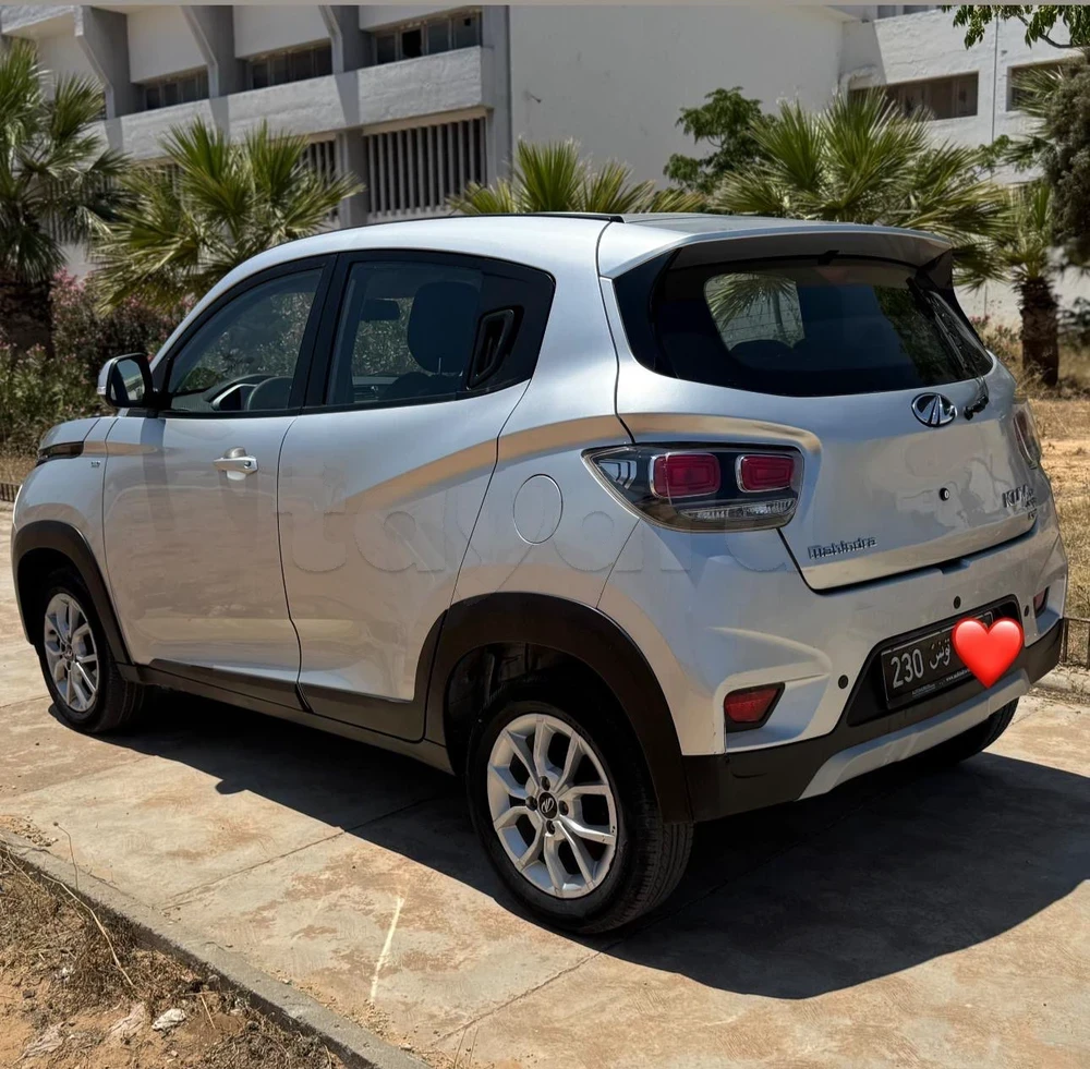 2023 Mahindra Hover