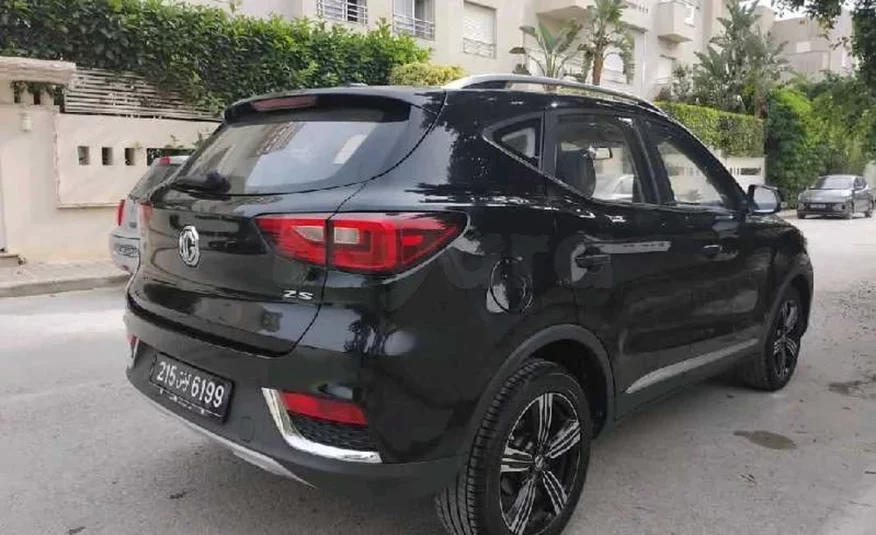 2020  MG  e-zs
